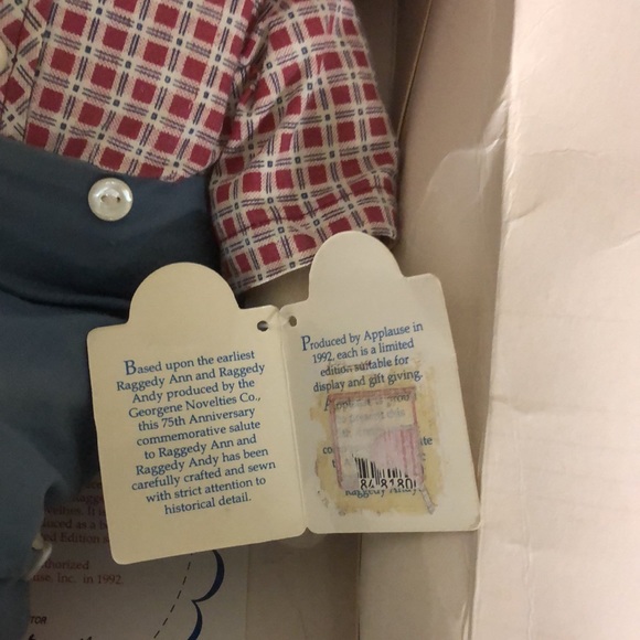 Raggedy Andy - Picture 4 of 12